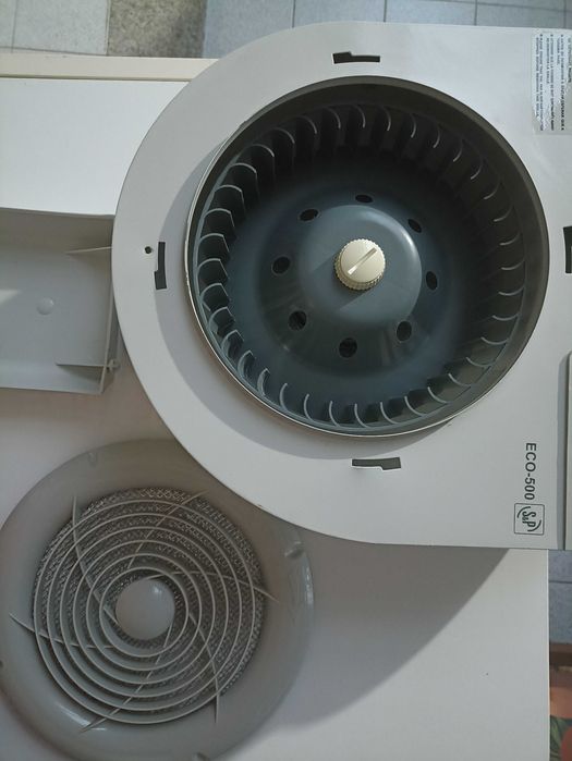 Extrator de cozinha marca S& P Eco 500