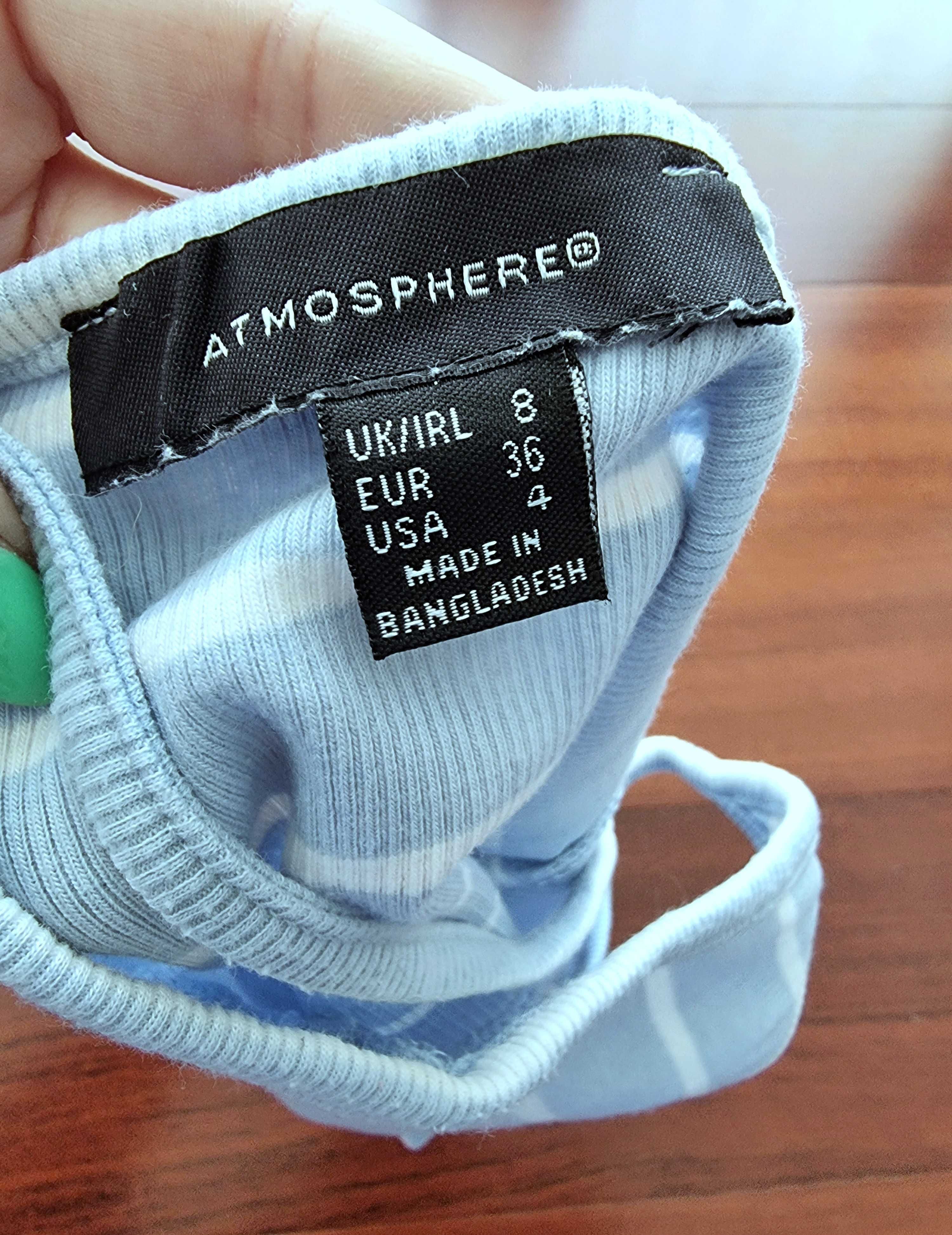 Top curto e justo azul claro com riscas brancas Primark, tamanho 36
