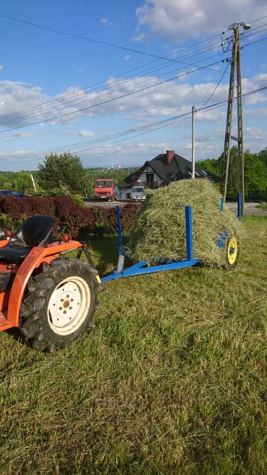 Przyczepka, rama z kołami do traktora