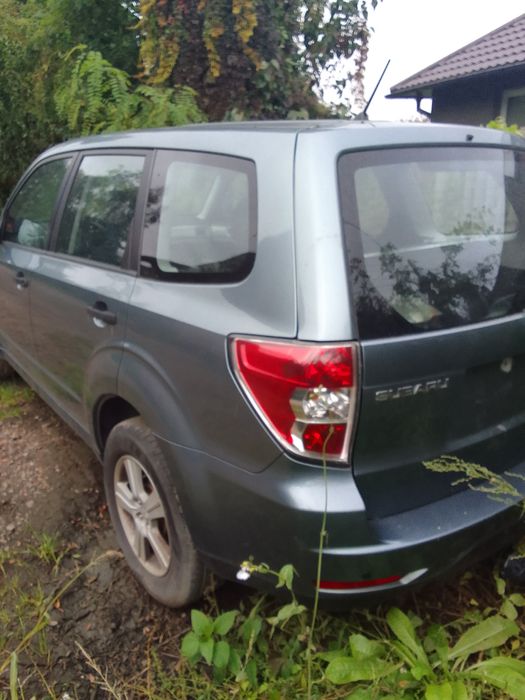 Subaru na części lub w całości