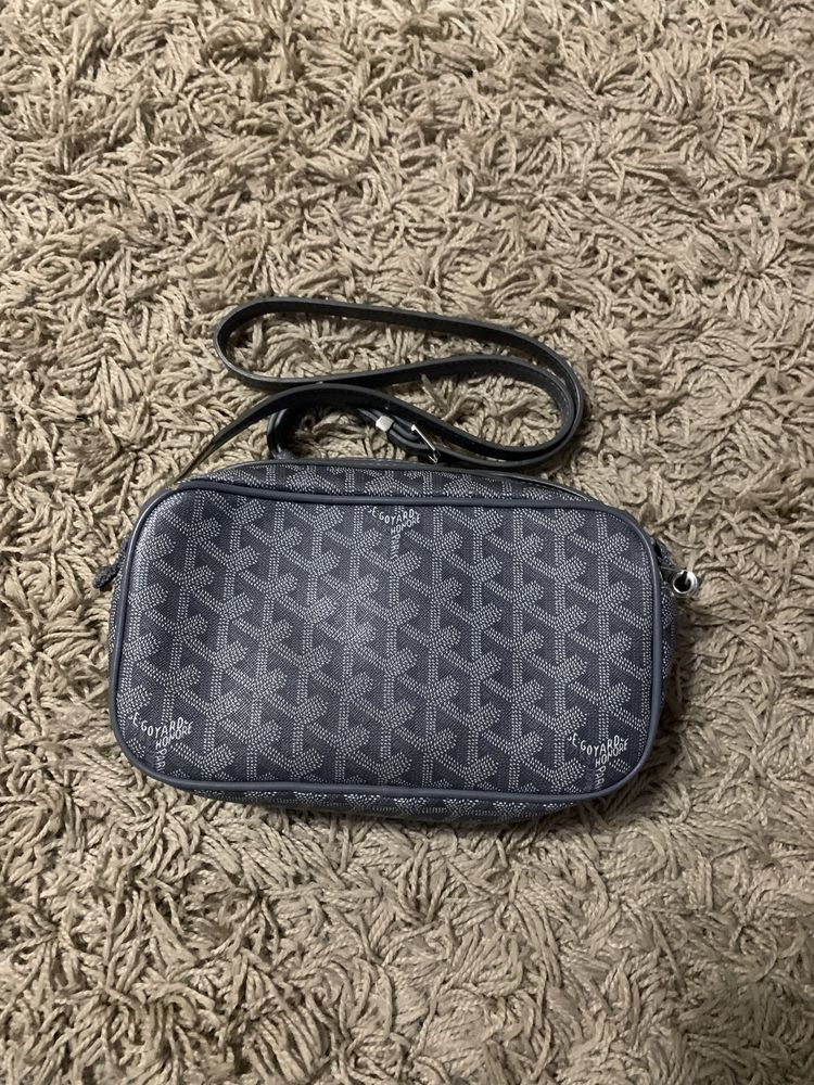 Сумка Goyard с хорошым состоянием