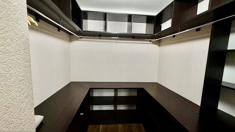 3-к Квартира • ЖК 4 Сезони • вул. Максимовича • ГЕНЕРАТОР в домі