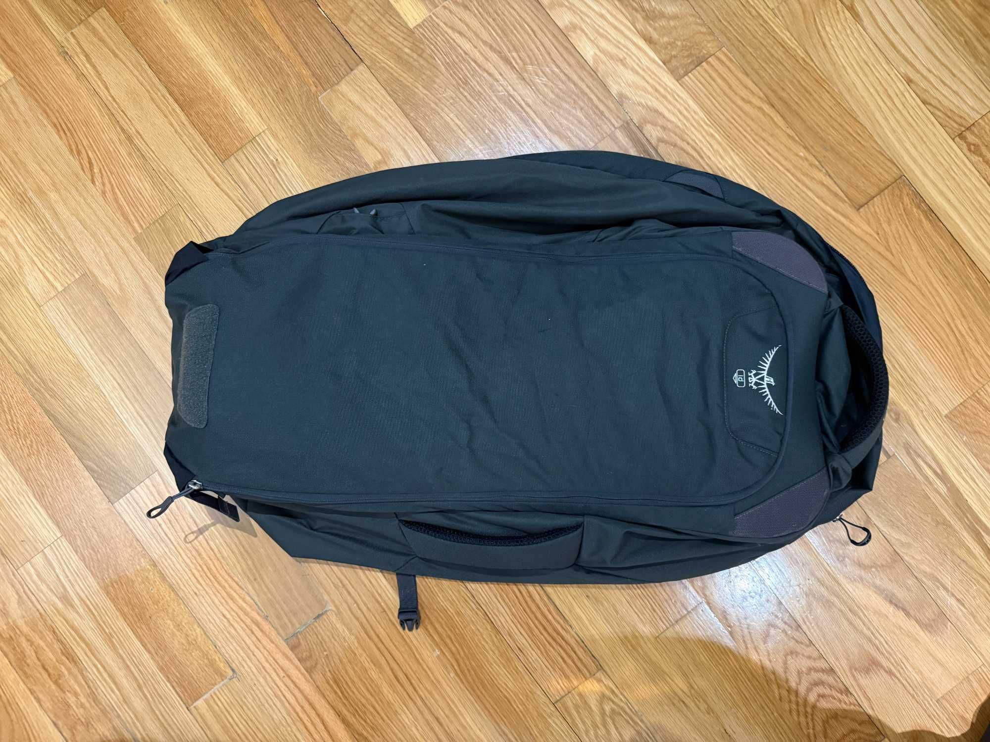 Mochila de Viagem Osprey Farpoint 80L - Como Nova!