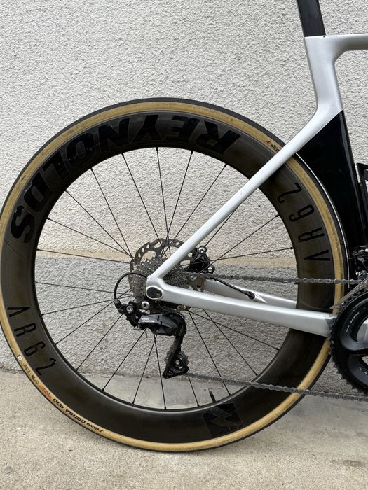 Карбоновий шосейний велосипед canyon aeroad cf slx