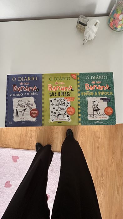 Diario de um banana 2, 8 e 18 Fritar a pipoca, Ora bolas