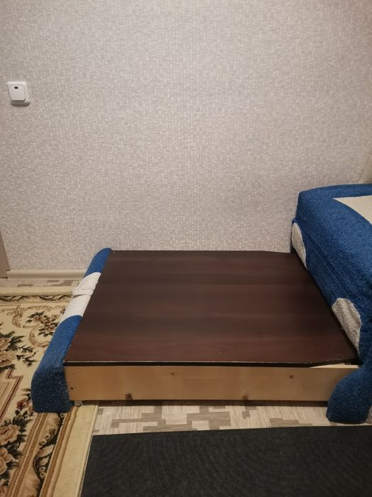 Диван дитячий машинка