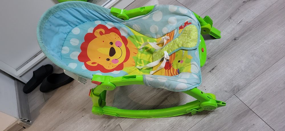 Leżaczek bujaczek Fisher Price