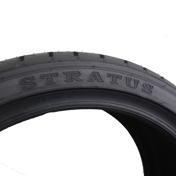 205/40/17 Nordexx 205/40R17 84W XL Stratus Lato 2012/2013 Nieużywane