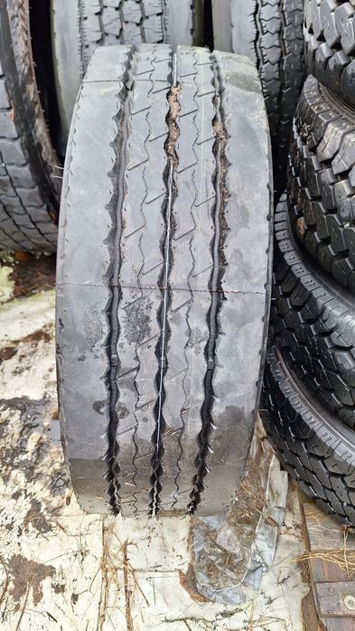 Opona 245/70/17,5 Bridgestone R168