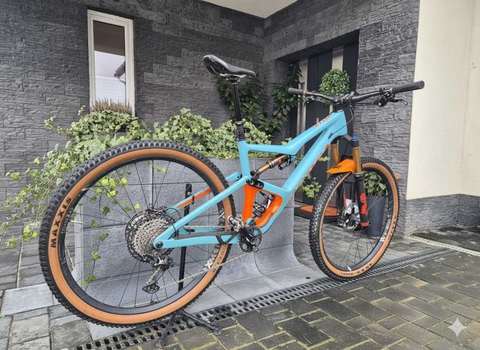 Rower górski Orbea Occam M10 2021 – Shimano XT / FOX / Carbon