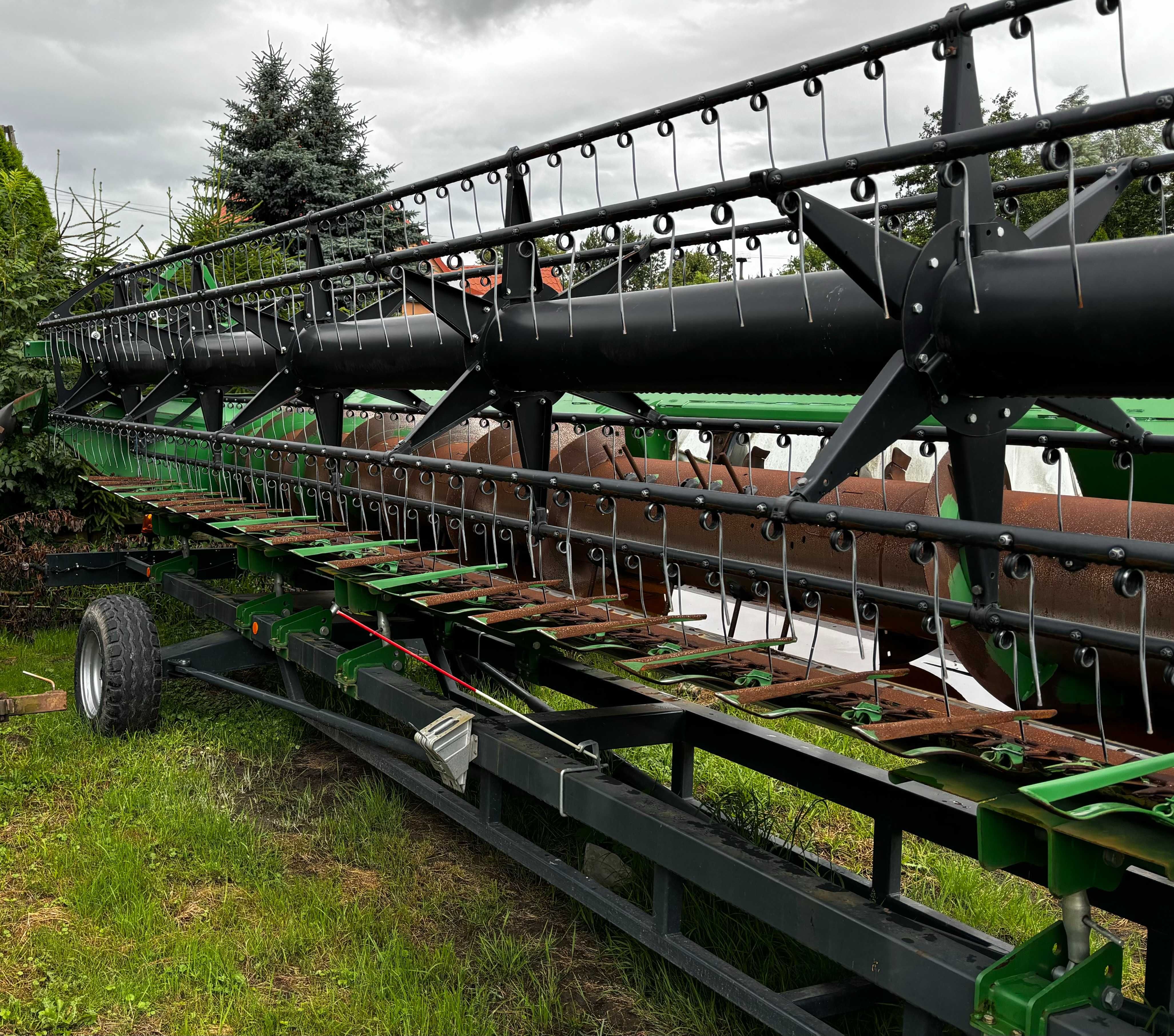 heder john deere 9M