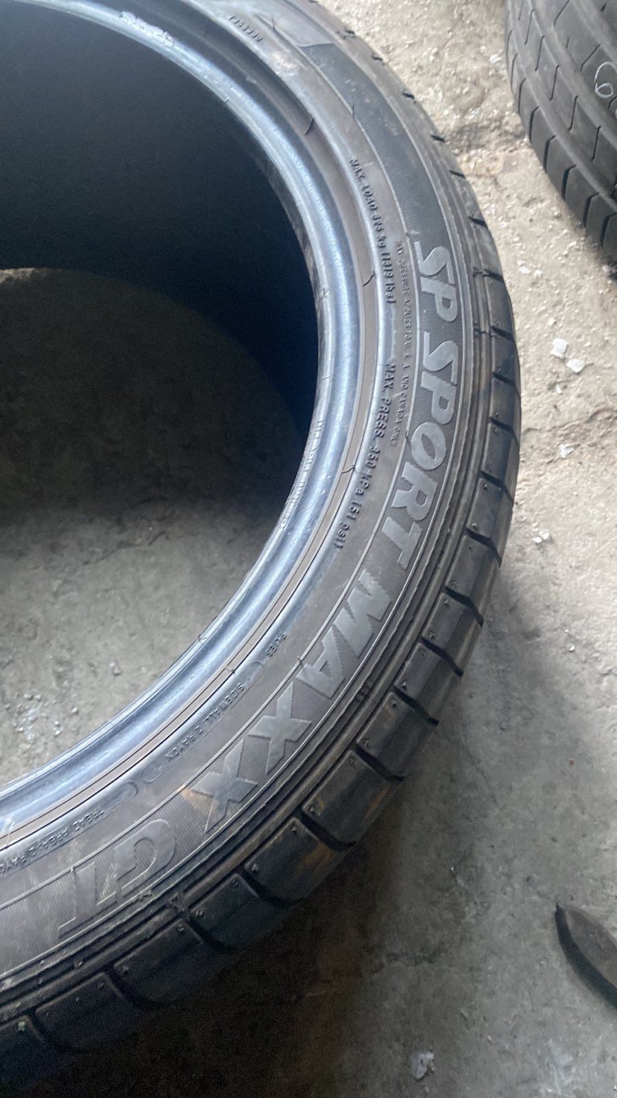 275.40.19 Dunlop 1шт літо шини резина з Европи БВ склад Харків БУ 40