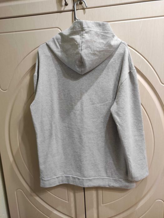 чоловічий світшот з капюшоном на р46-48/L