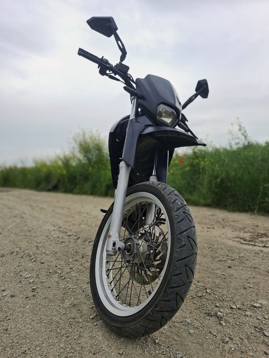 Yamaha xt 125 x motocykl na kat b supermoto