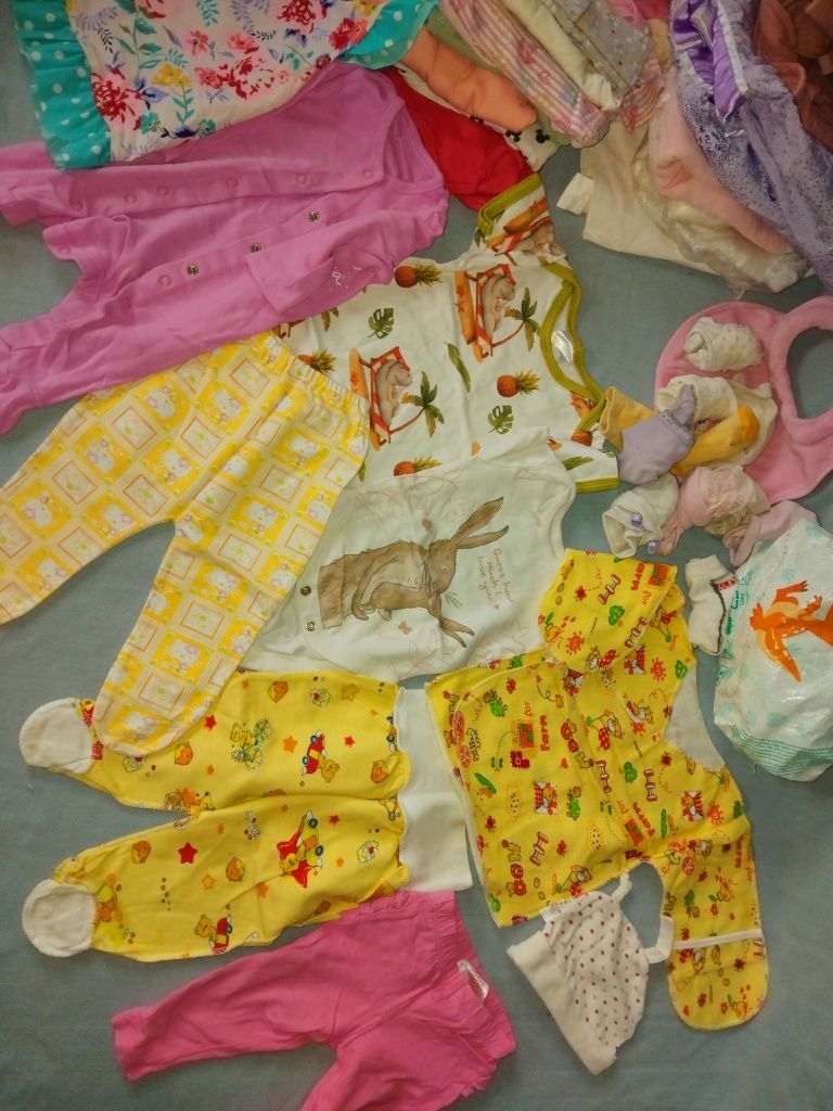 Пакет вещей на новорождённого
