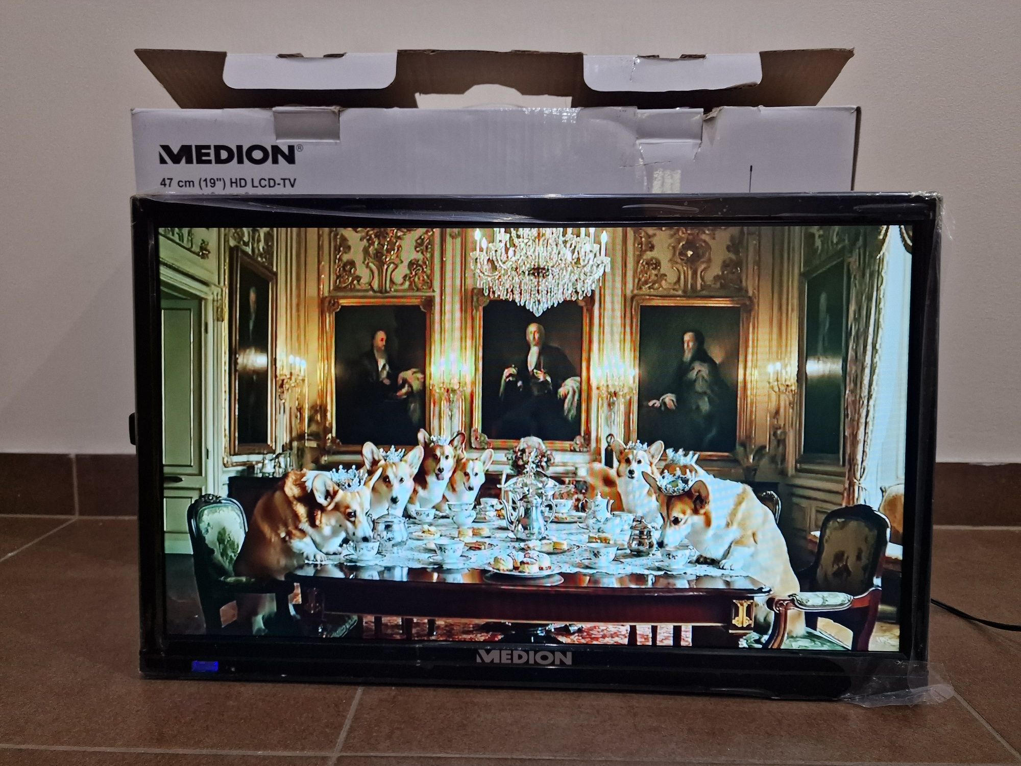 Tv Medion Nowy 19 cali system T2, DVD