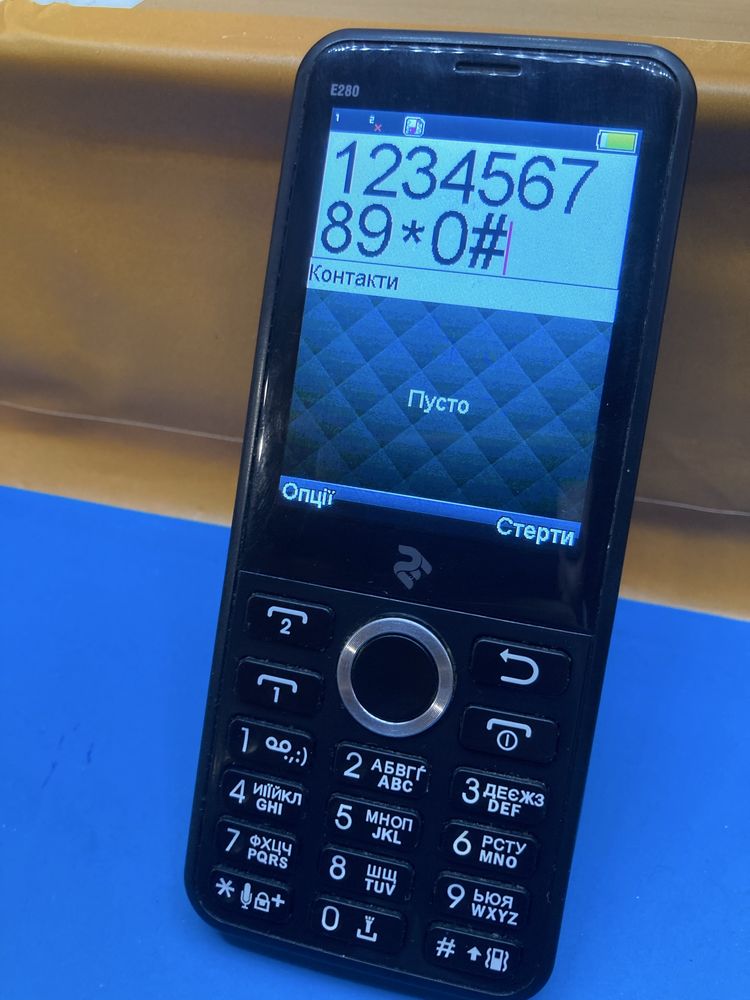 Кнопочний телефон нокія 1280.  2Е е280