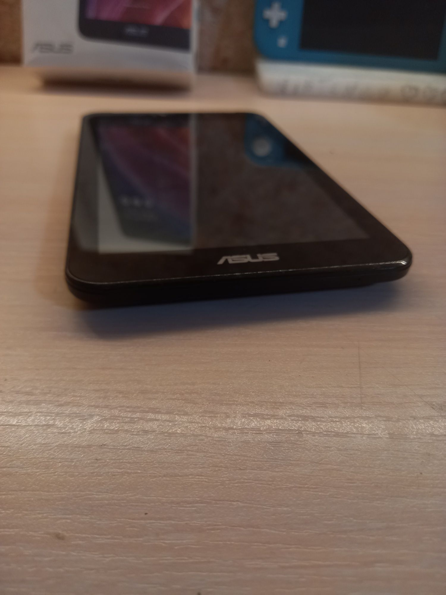 Планшет asua Fonepad 7