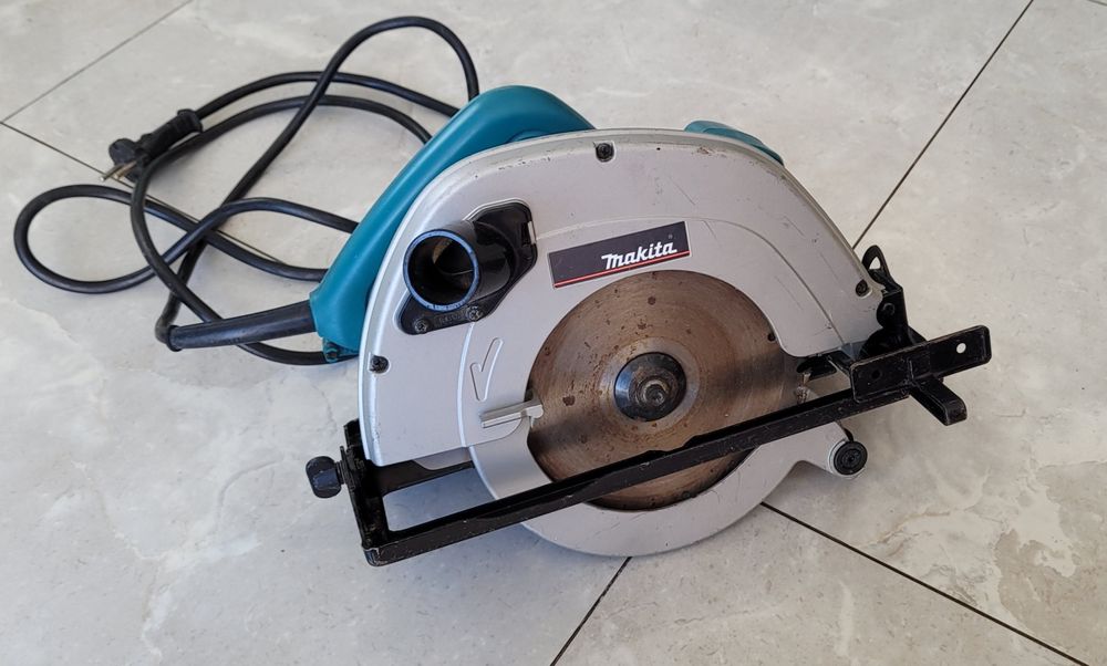 Makita 5704R, stan b. dobry