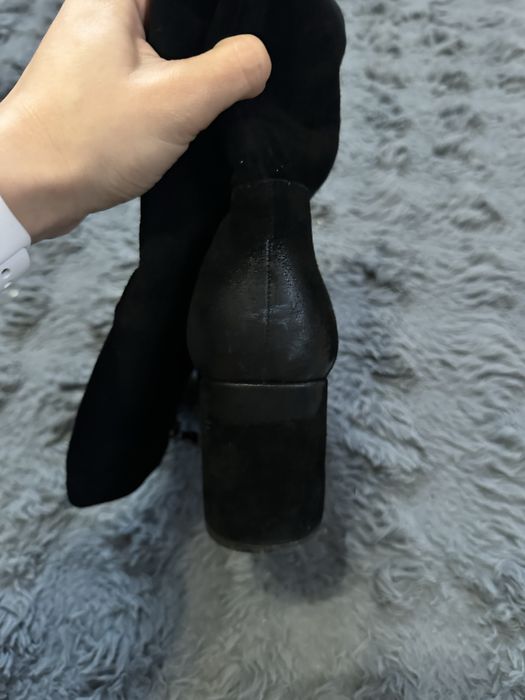 Чоботи/взуття  замшеві