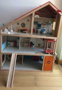 Casa de brincar de madeira
