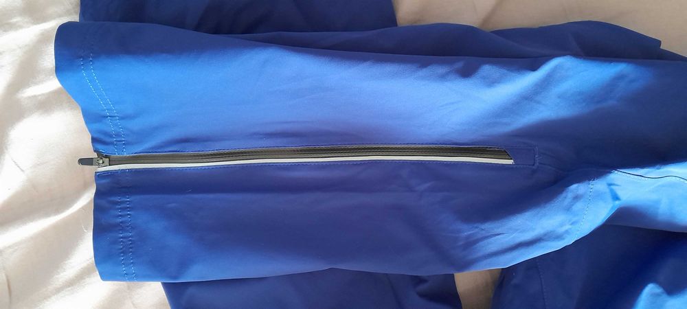 Продам Nike Storm-Fit  size L