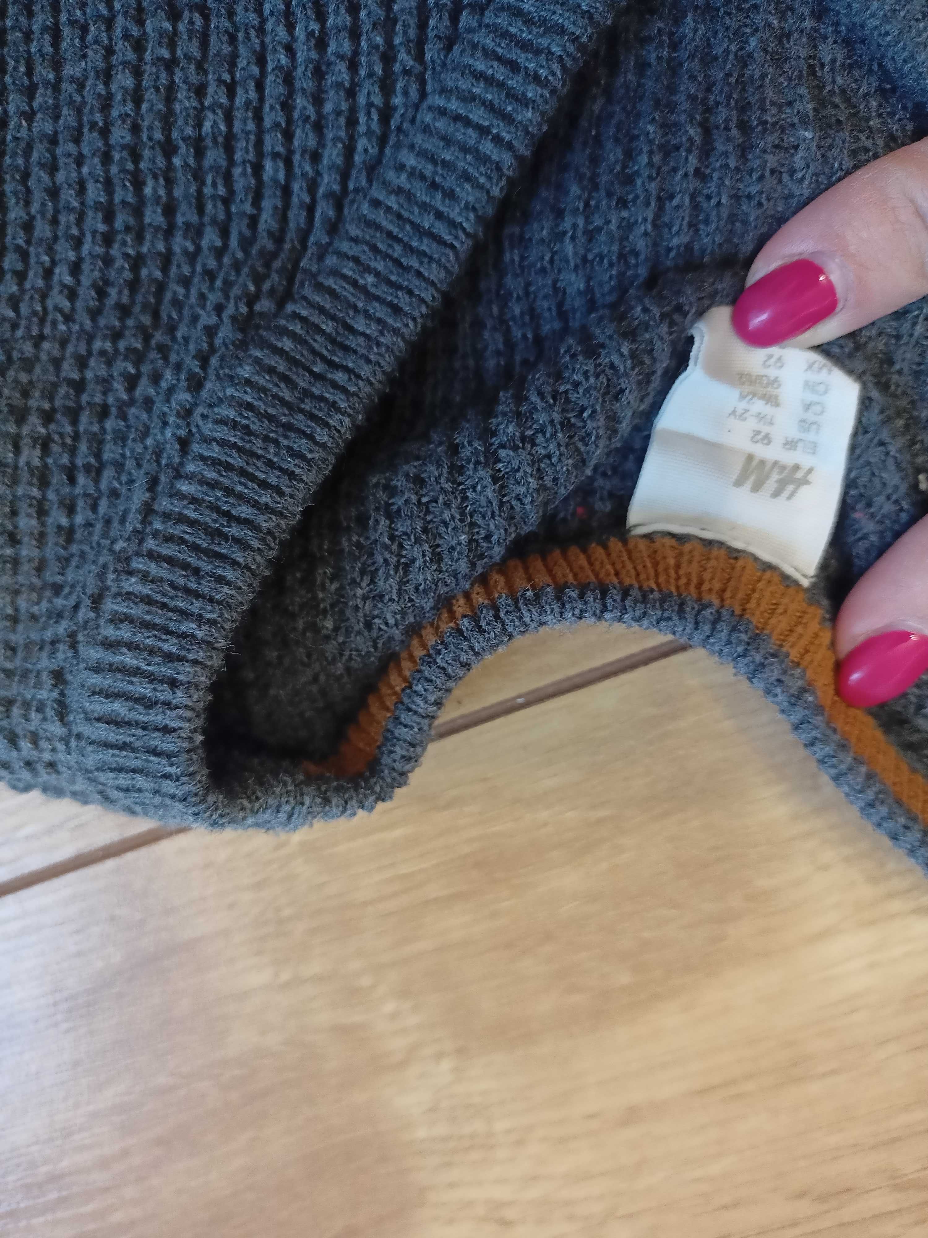 Elegancki sweter chłopięcy rozpinany na guziki z H&M - rozmiar 92