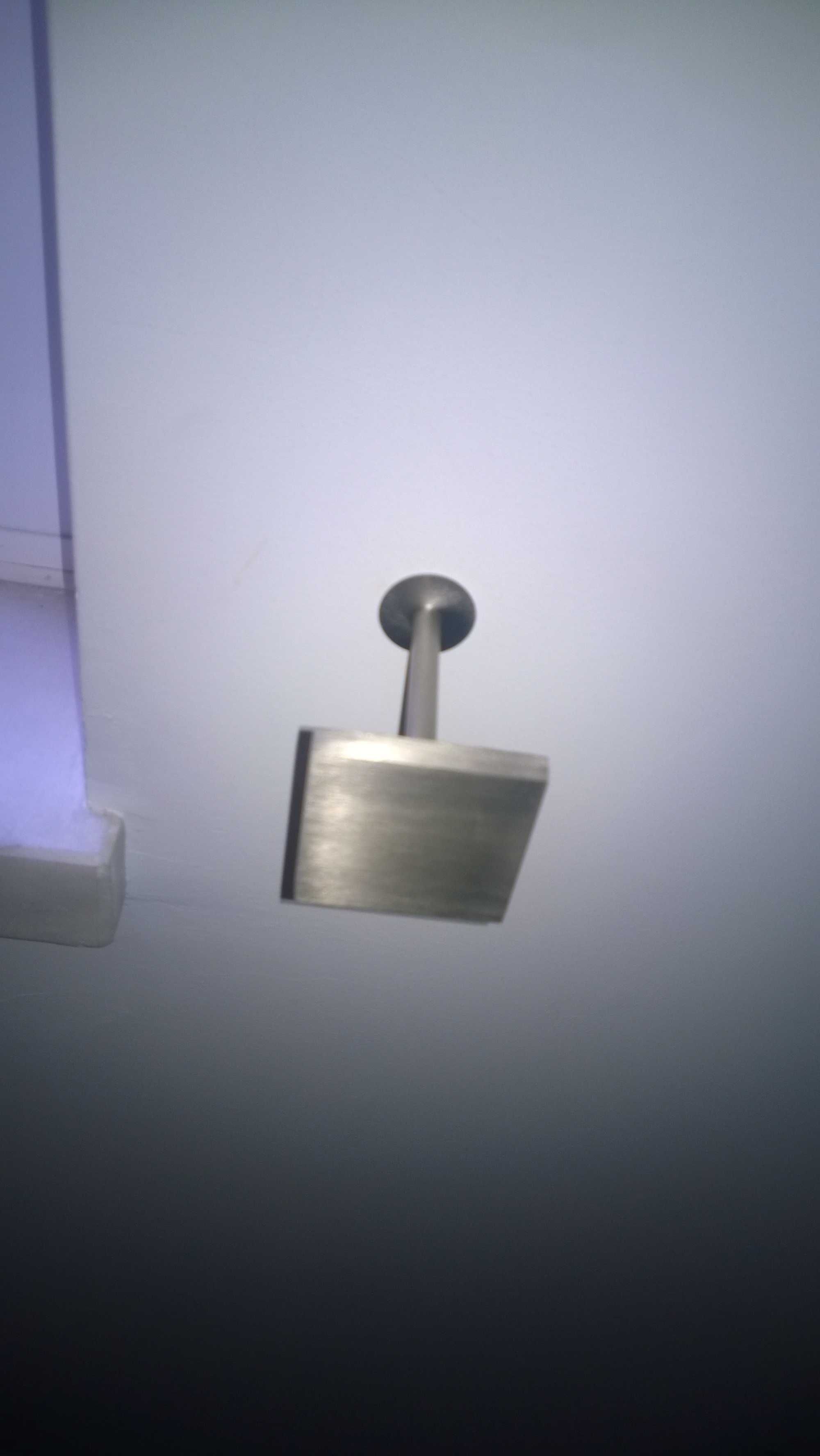 Conjunto 2 suportes para prender cortinados em inox, novos