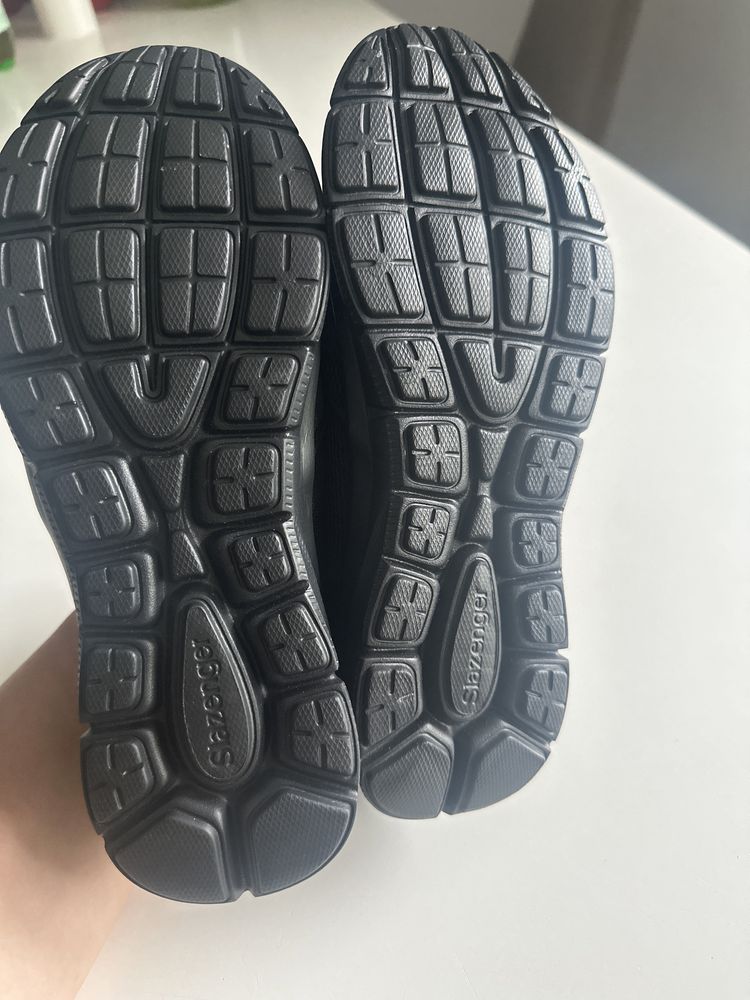 Slazenger buty damskie wygodne wkladka piankowa rozmiar 37.5
