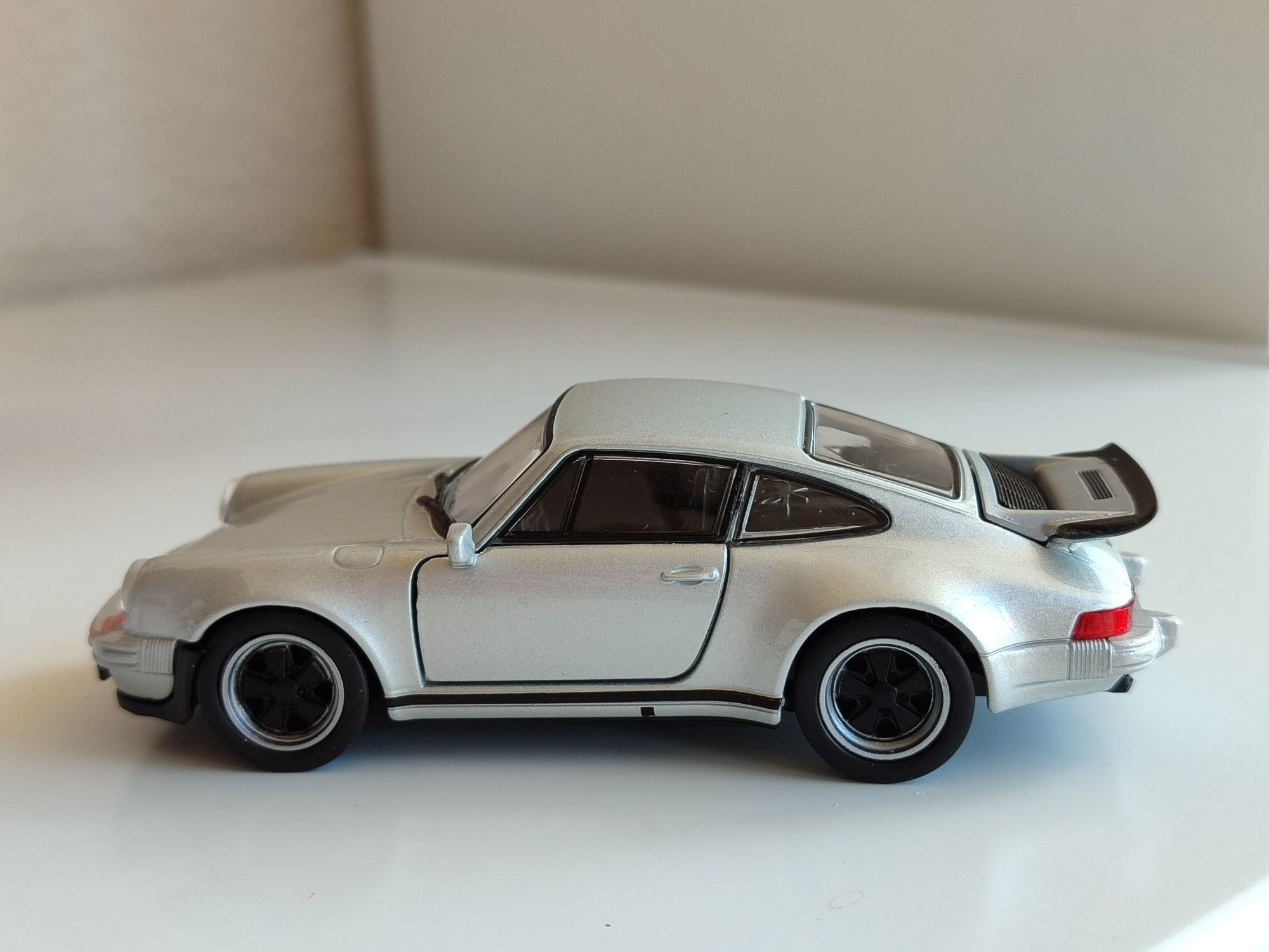 Porsche 911 Welly Nex 1/43