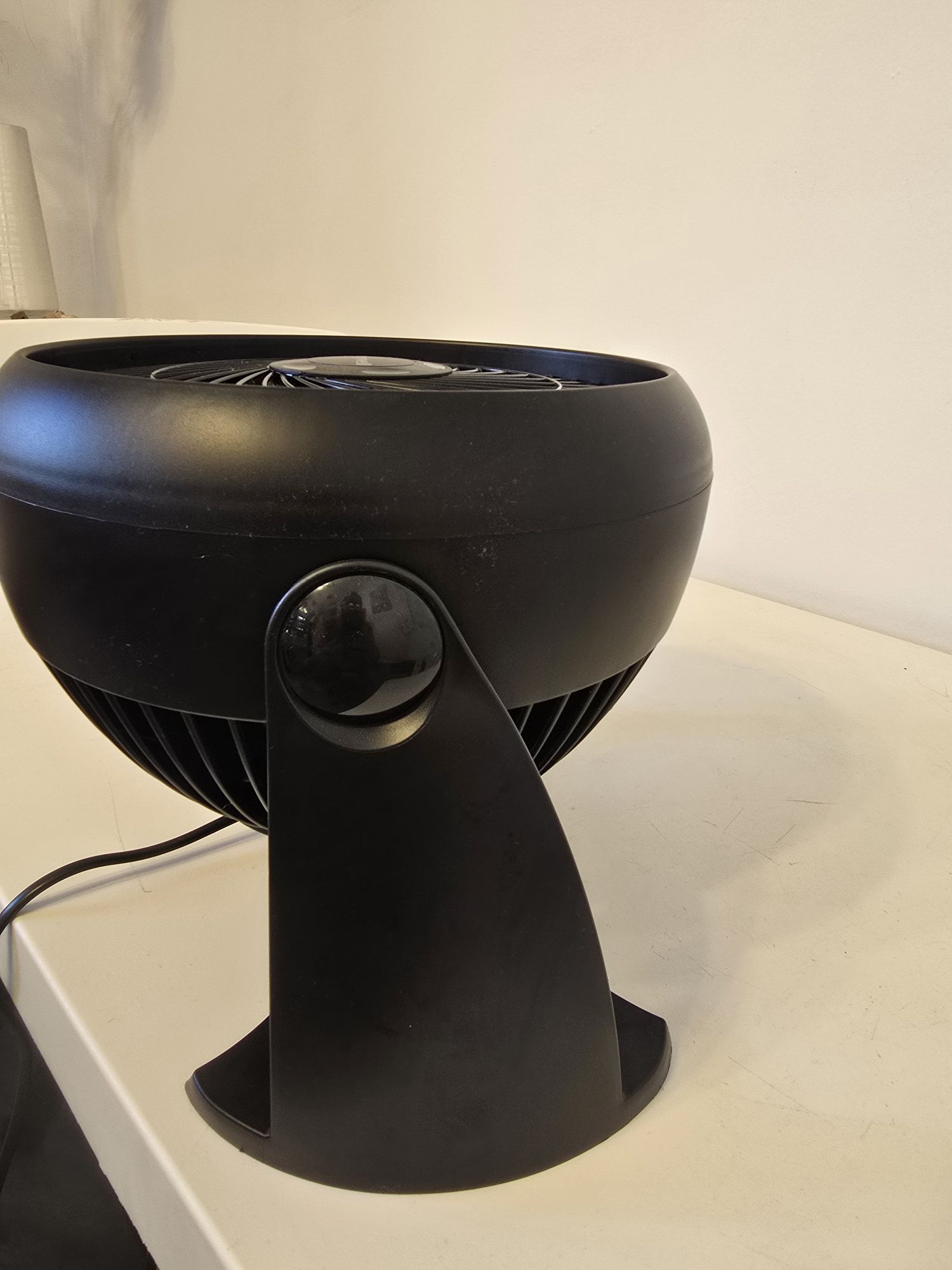 Ventoinha de mesa como nova