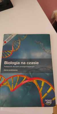 Biologia na czasie - Emilia Bonar  Weronika Krzeszowiec - Jeleń