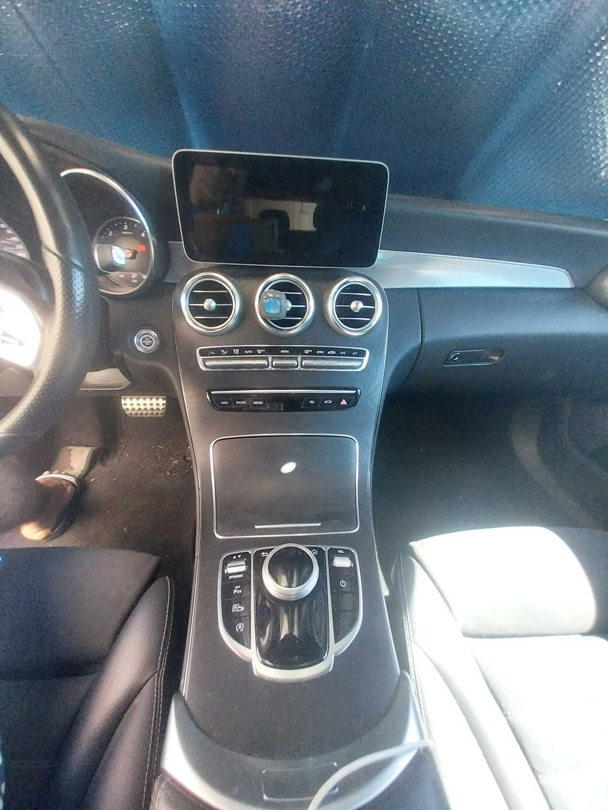 Mercedes Amg C200