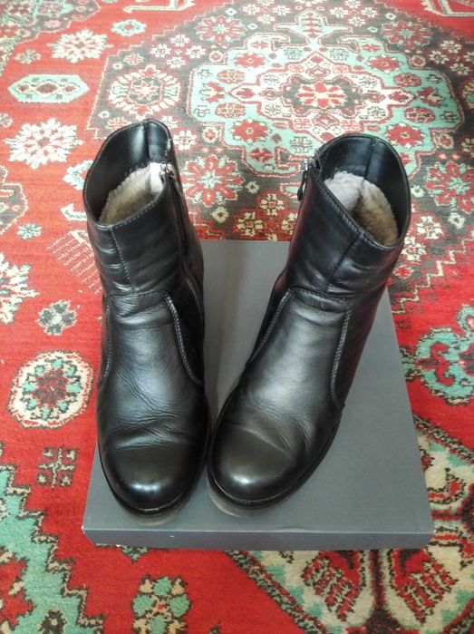 Взуття жіноче  зимове