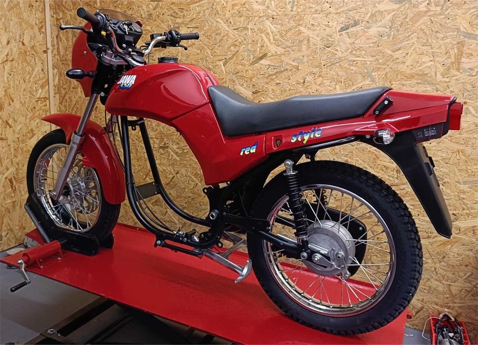 NOWA karoseria JAWA 350 typ 640