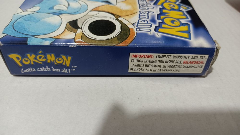 Pokémon azul em caixa Original