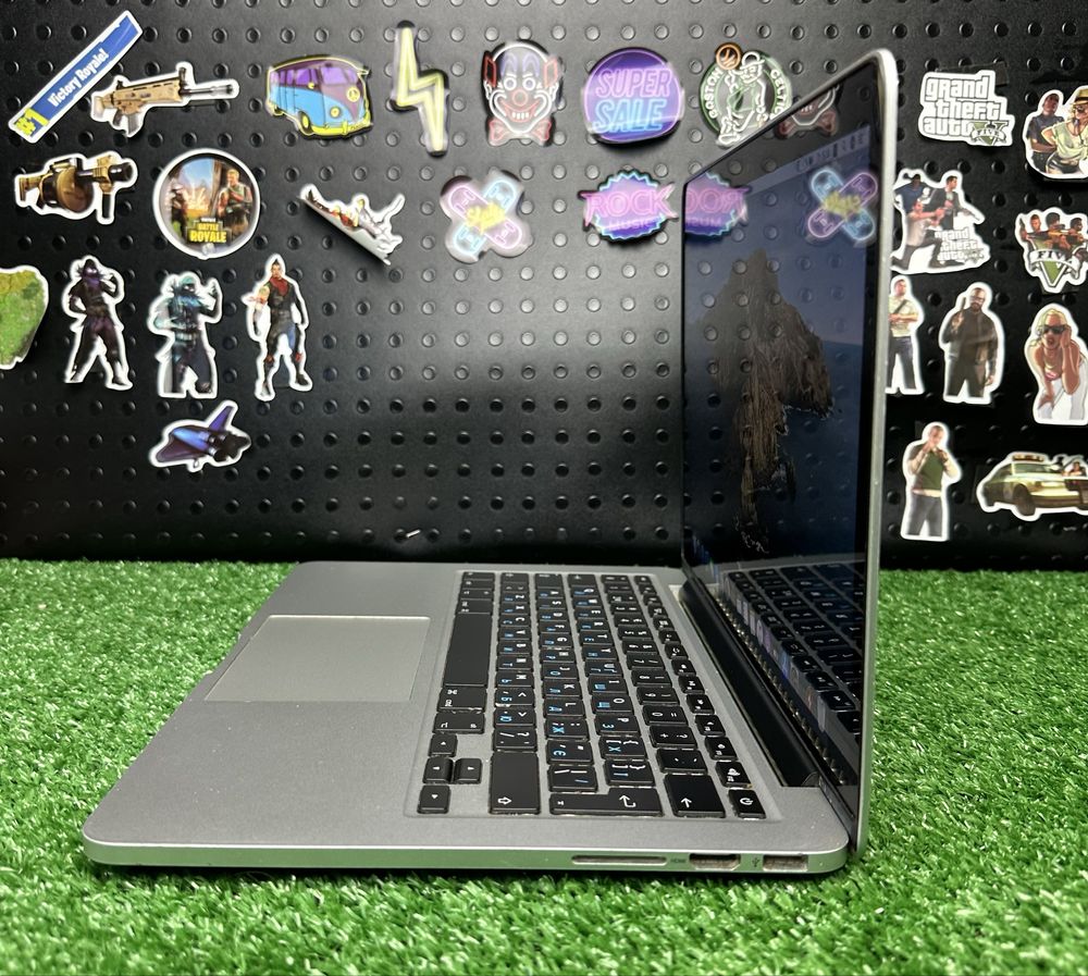 Apple MacBook Pro 2012 (A1425) 13.3’’ Core i7 8GB ОЗУ/ 256GB SSD r2079