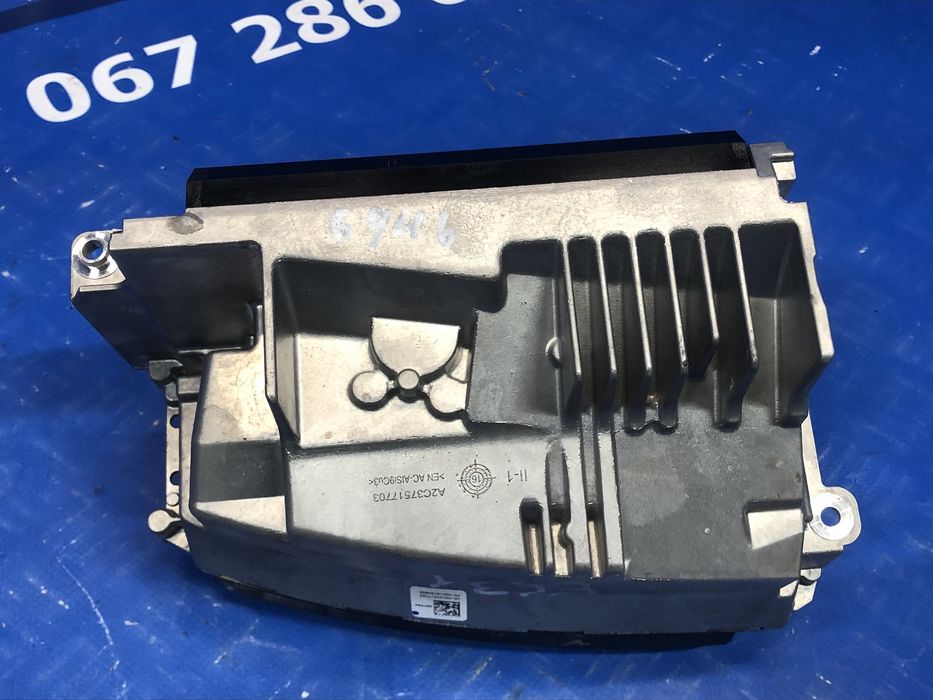 Проекція на лобове Mercedes AMG E63 S Мерседес АМГ проекция Розборка