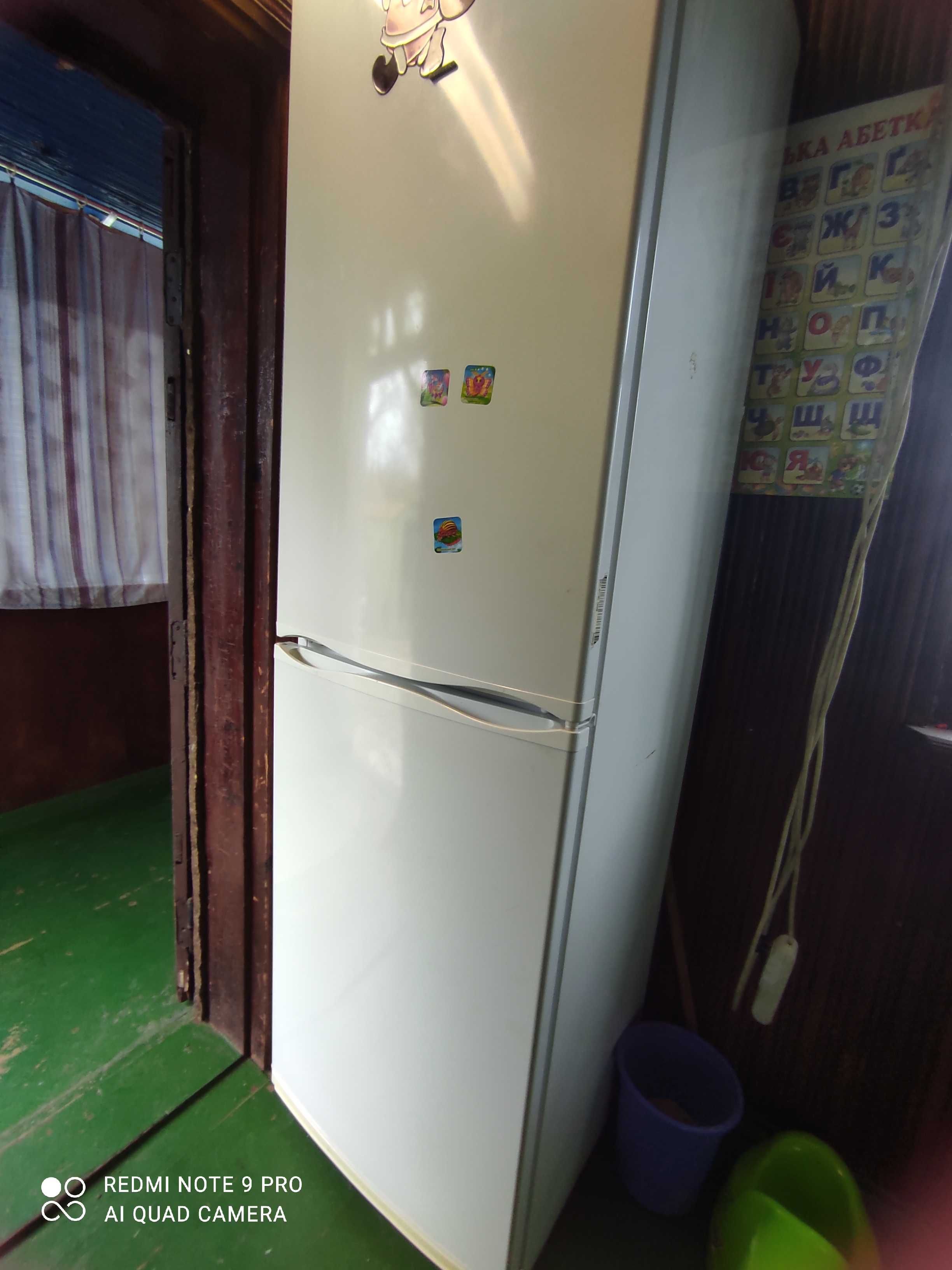 Холодильник Атлант двохкамерний