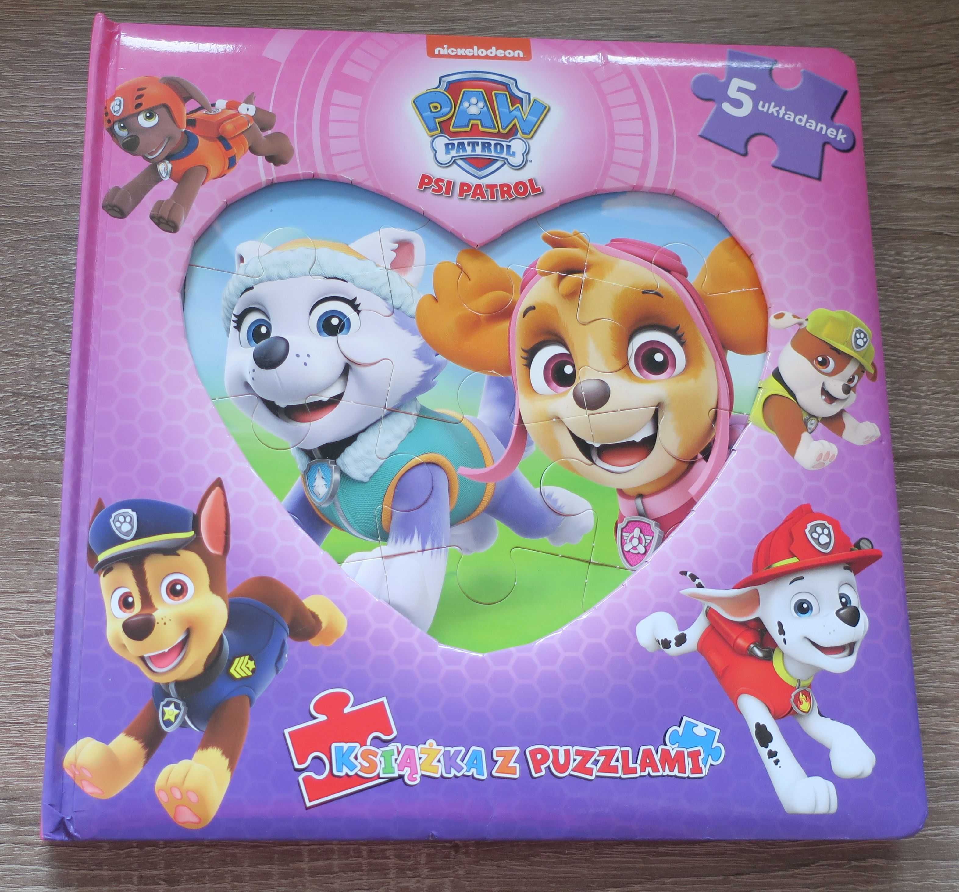 Książka z puzzlami. Psi Patrol