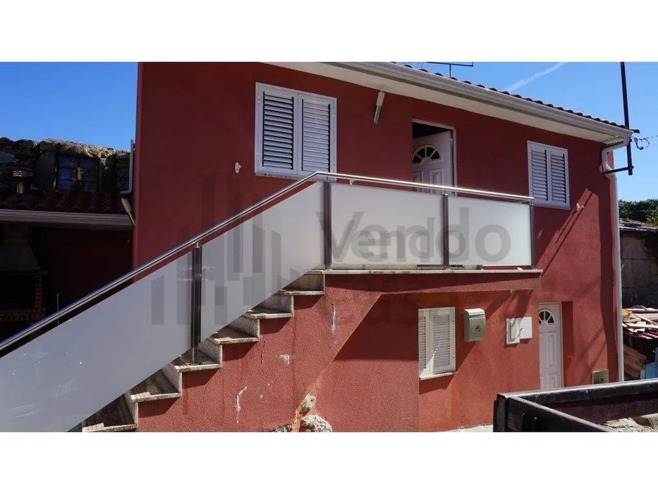 Arrenda-se Moradia - Salamonde - Vieira do Minho