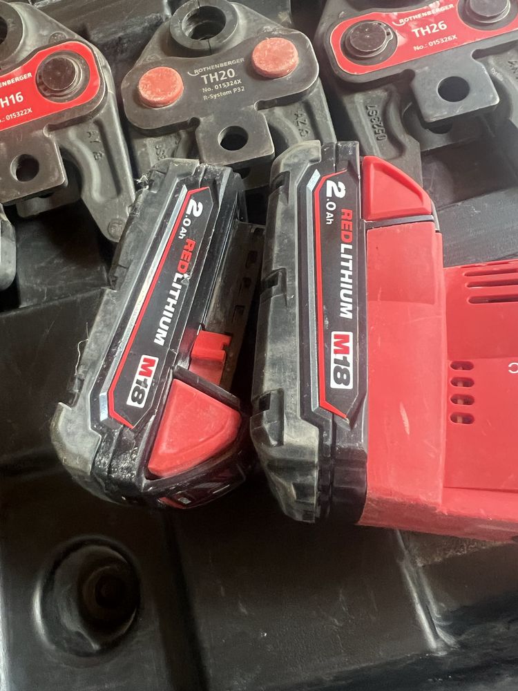 Milwaukee M18 BLHPT Force Logic Brushless zestaw zaciskarka do rur