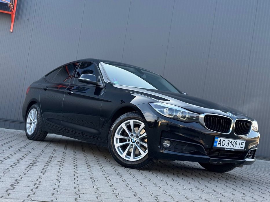 Автомобіль BMW 320d GT 2020 року