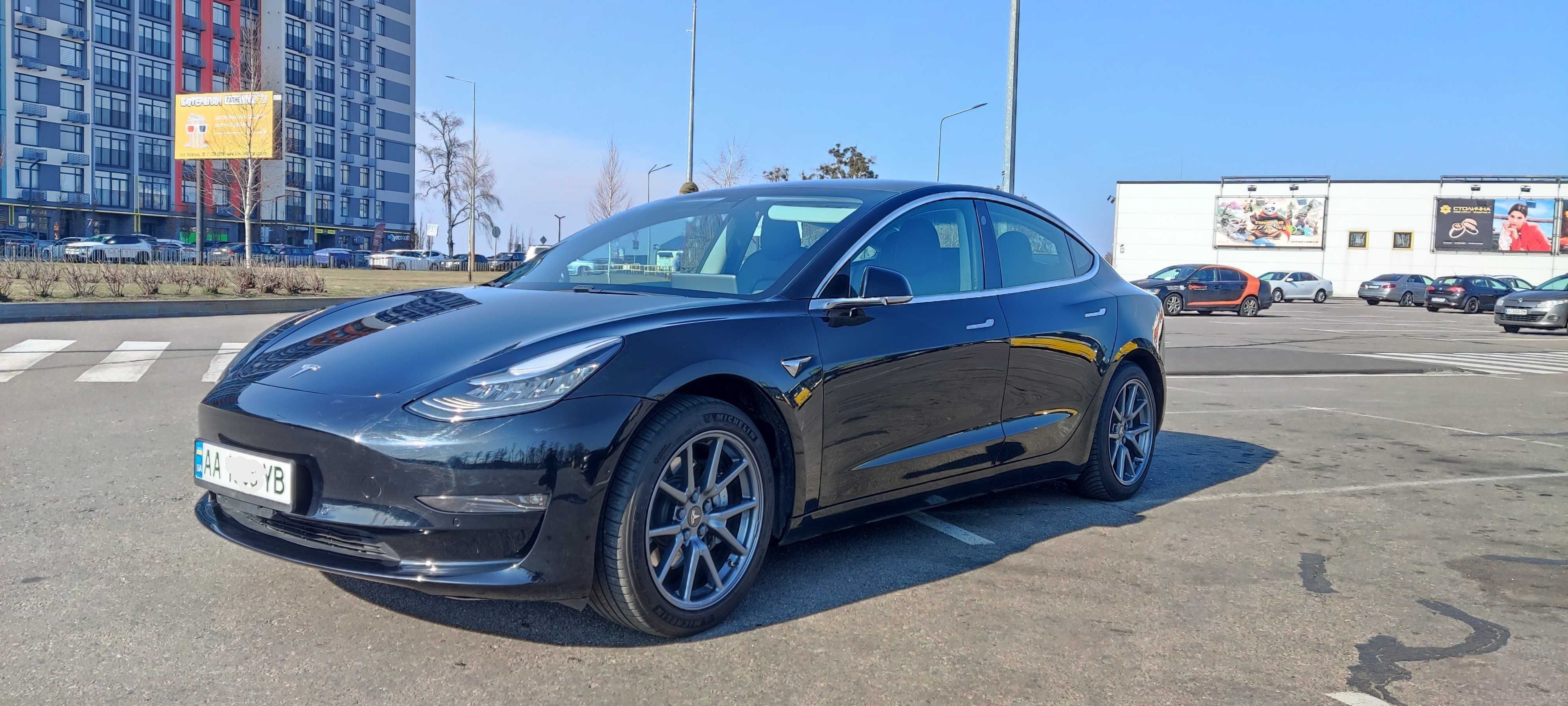 Tesla Model 3 2019 Standart Range Plus