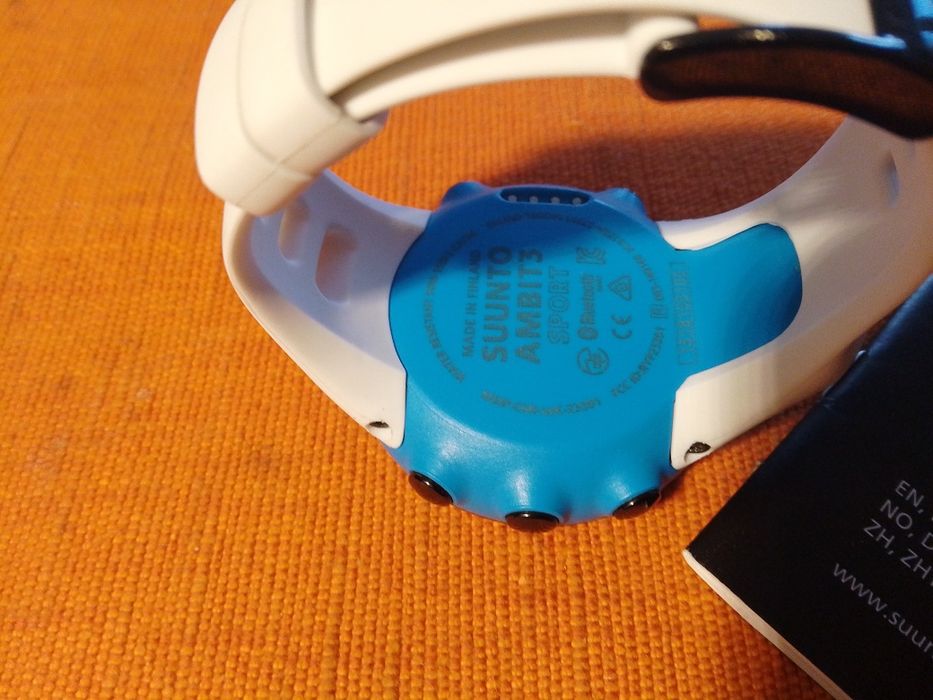 Suunto Ambit 3  Niebiesko/Bialy