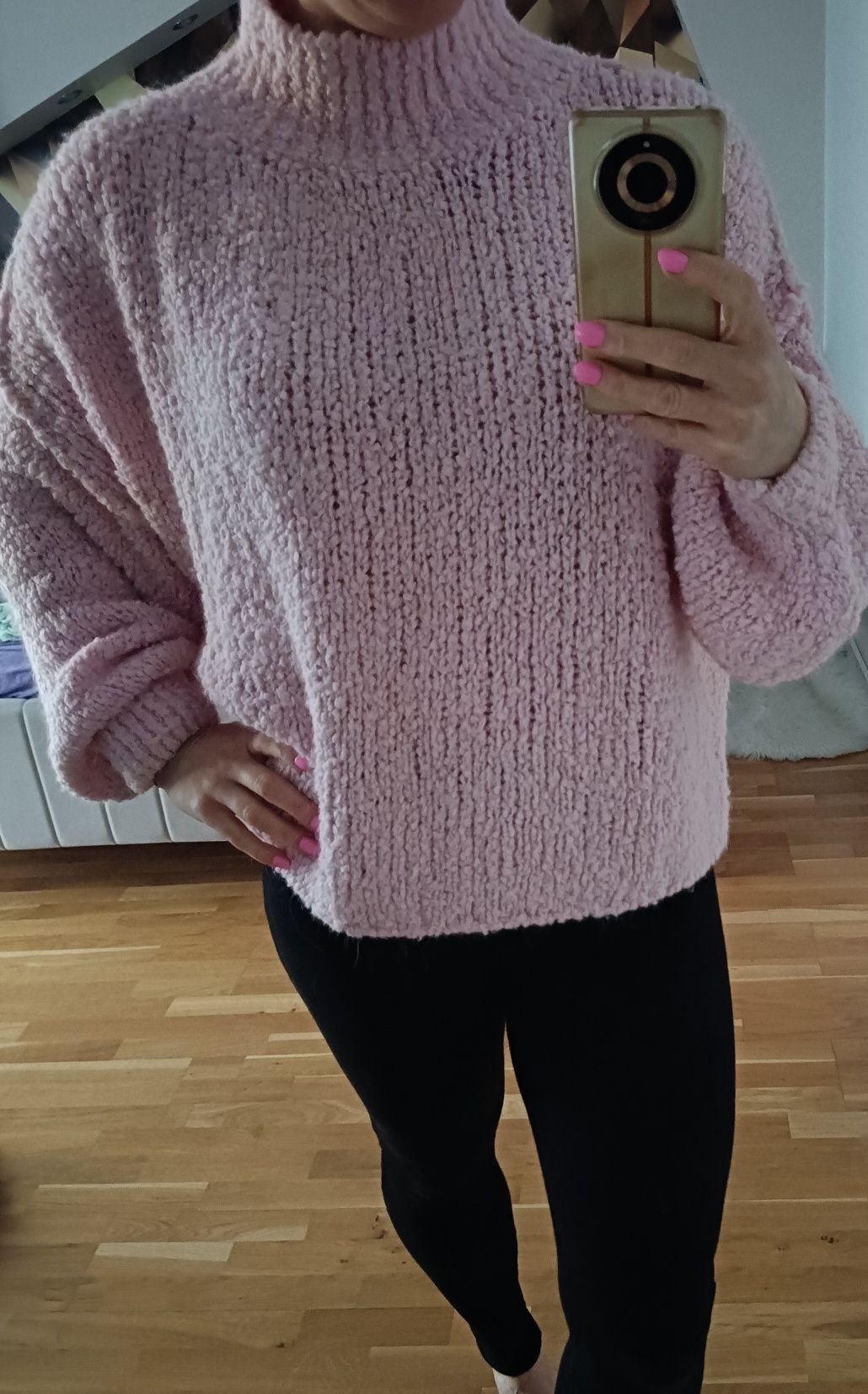 Sweter różowy! Uniwersalny! Jak nowy!