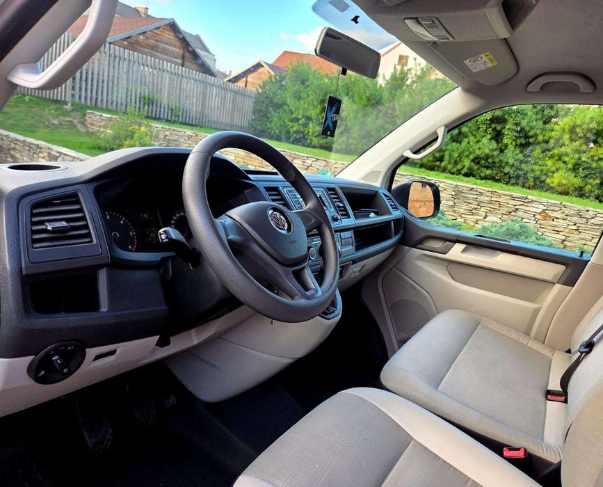 Volkswagen Transporter T6 2016