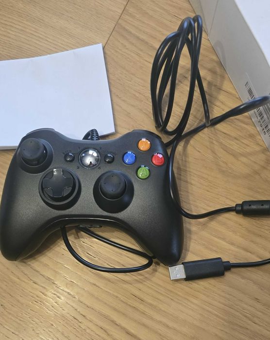 Xbox 360 kontroler na kabel