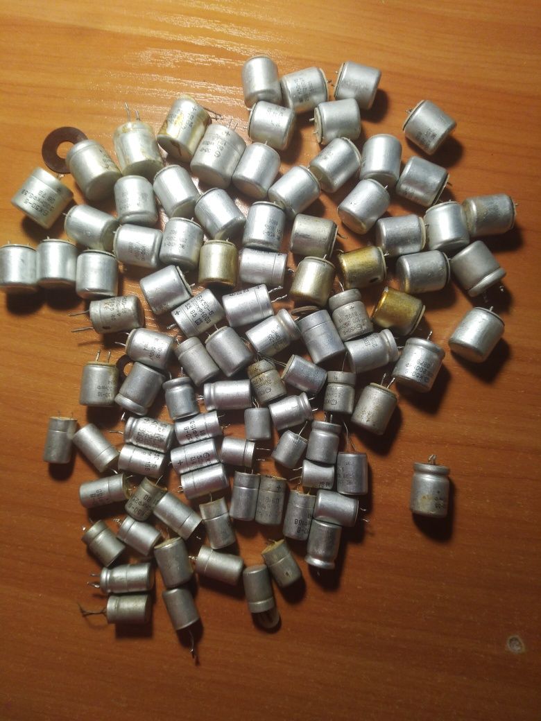Конденсаторы СССР, 92шт