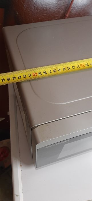 Mikrofalowka Sharp